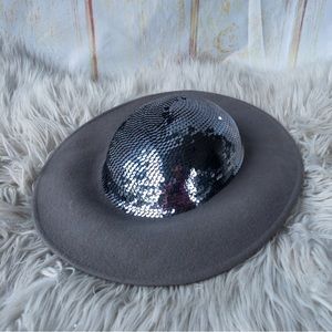 Vintage Lancaster Women's Gray Wool Hat with Sequin